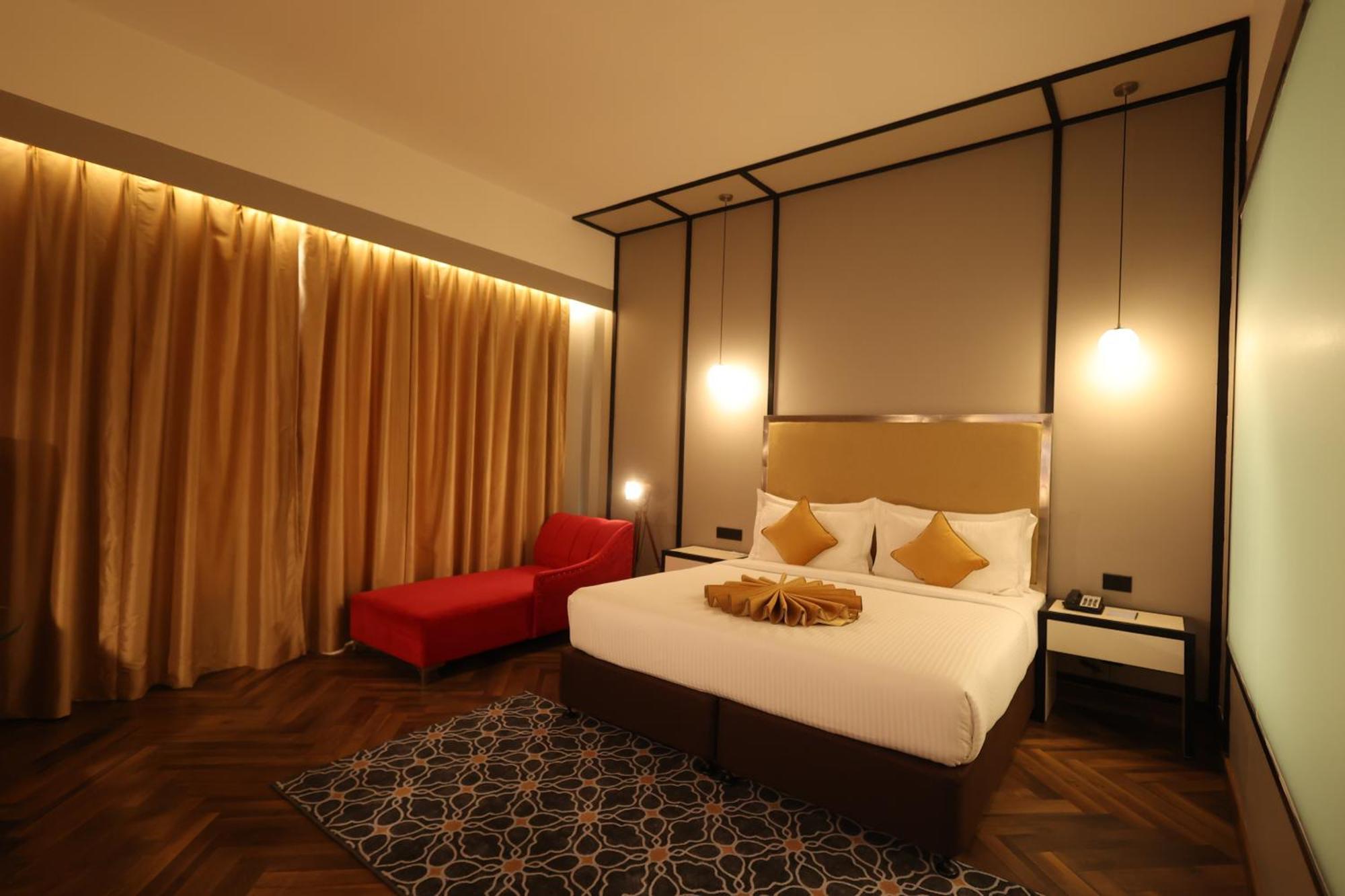 Hotel Polo Towers Agartala Buitenkant foto
