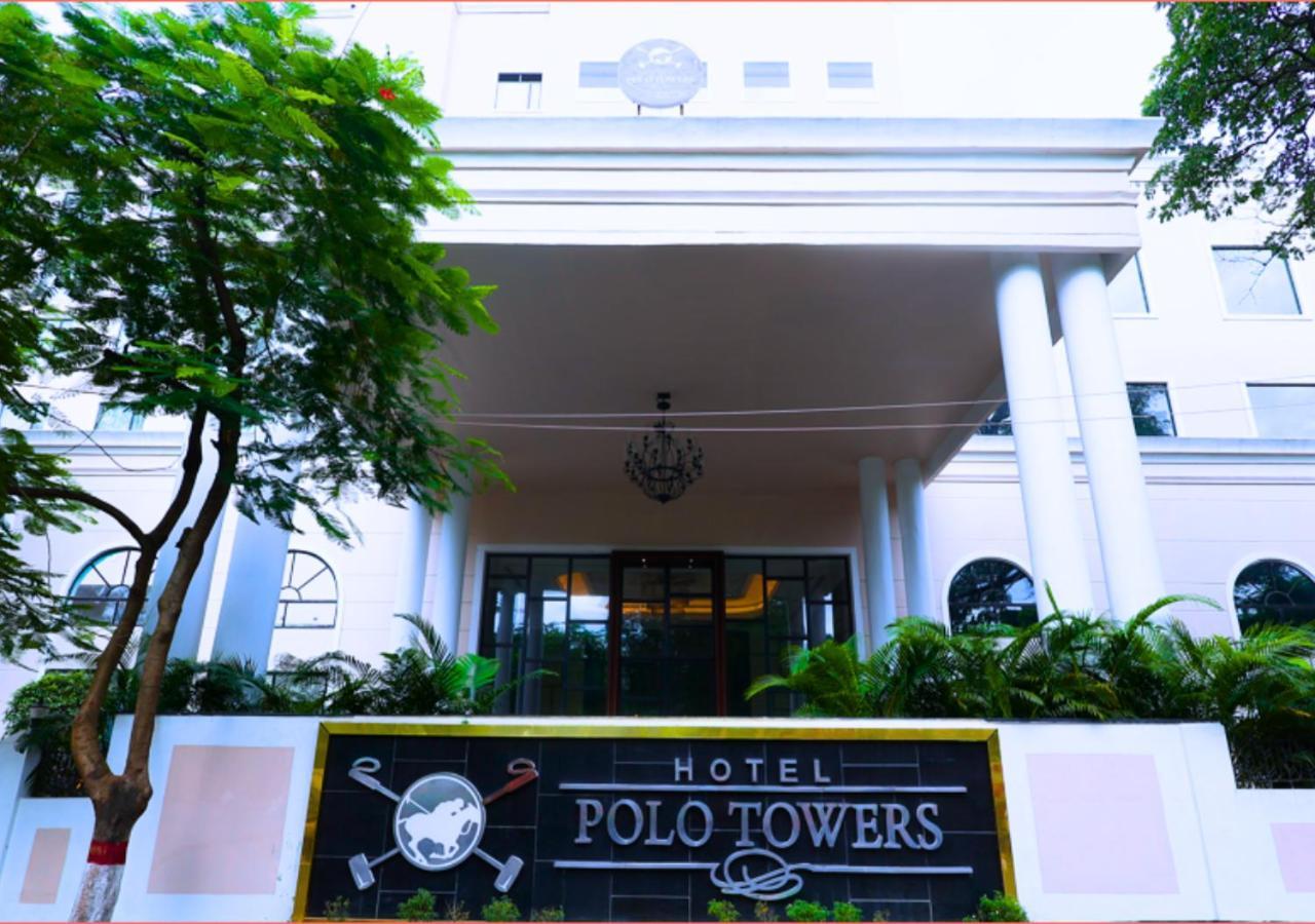 Hotel Polo Towers Agartala Buitenkant foto
